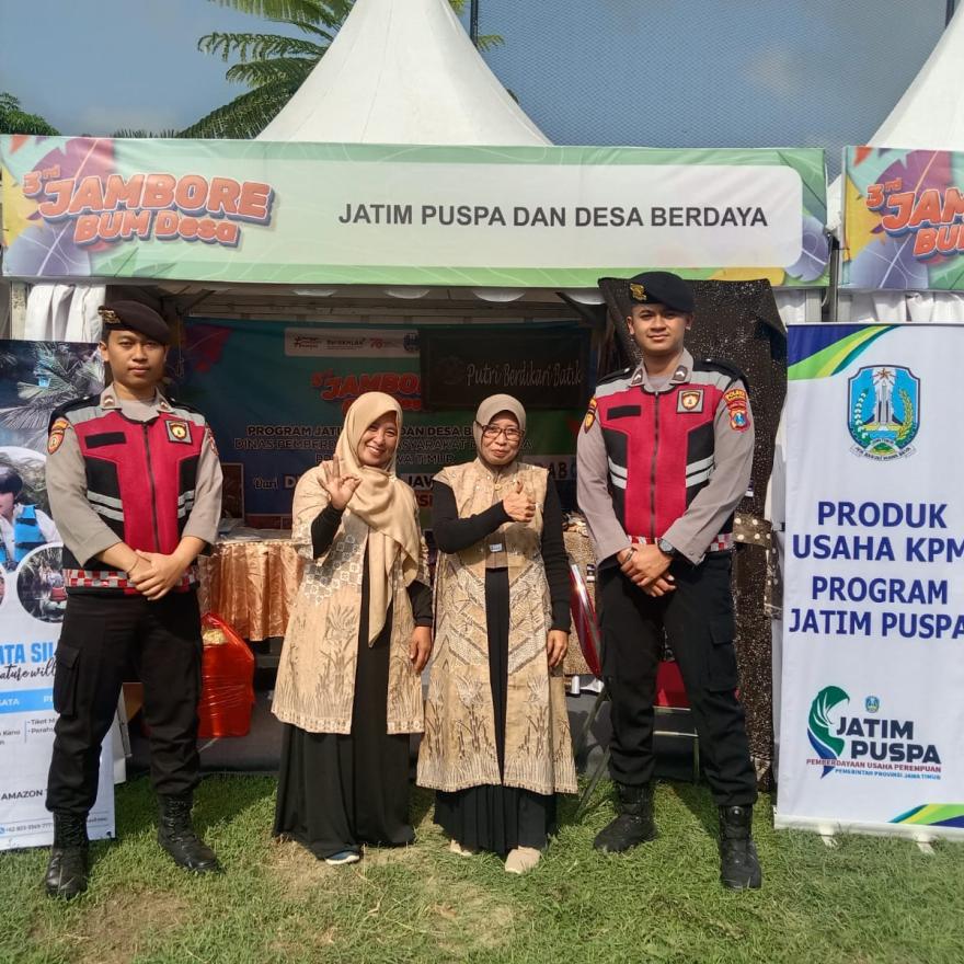 Ikuti Jambore Bumdes Se-Jawa Timur; Pemdes Sumurgung Dorong Produk Unggulan Batik Tulis Alami